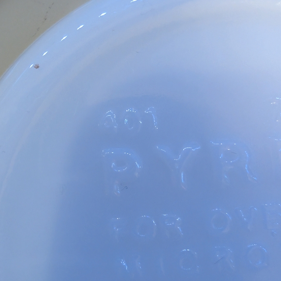 PYREX Homestead Mixing Nesting Bowls Set Of 3. 401, 402, 403 - Picture 9 of 16